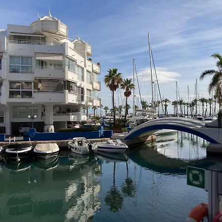 Isla De Poniente Puerto Marina Apartment *